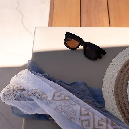 Kallithea Luxury -ares-